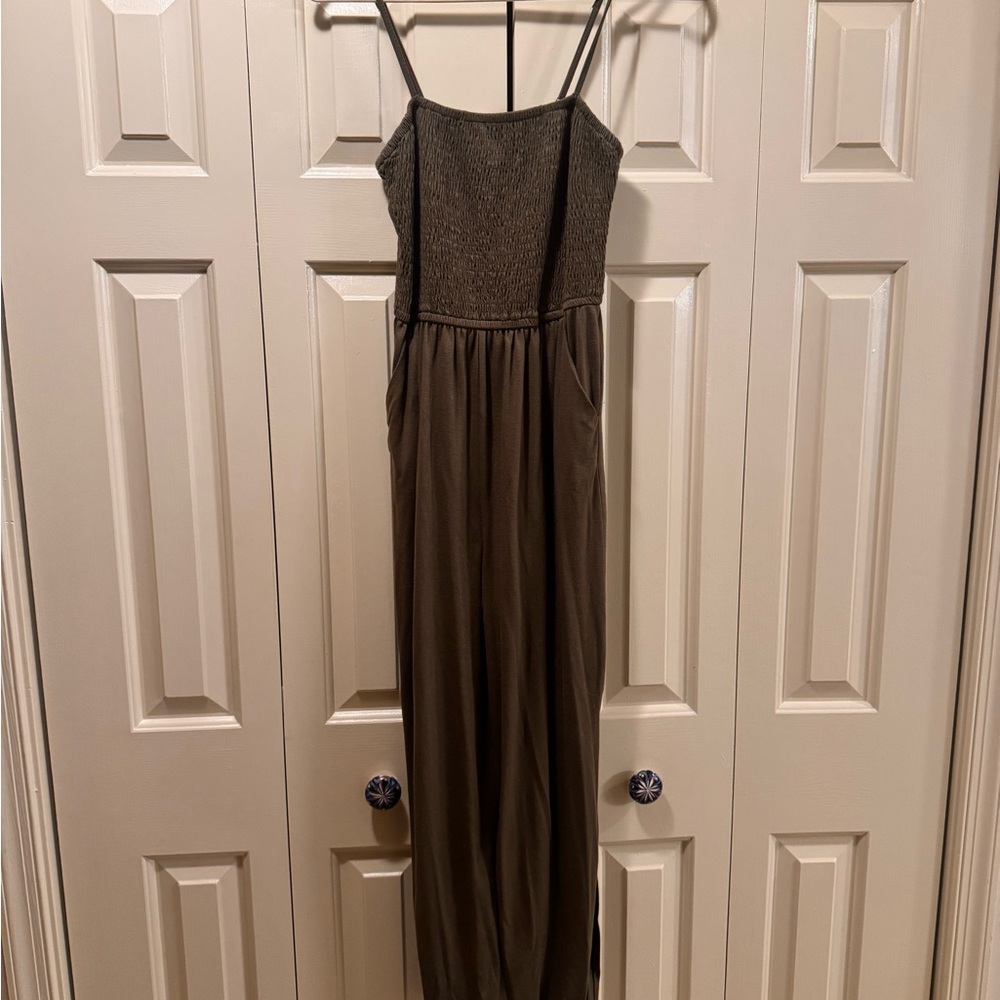 Foresty Green Sleeveless Spaghetti Strap Jumpsuit Medium fit